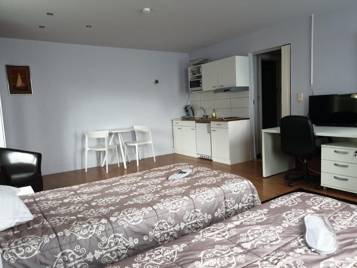 Jfk Hotel Zelzate - Gent Esterno foto